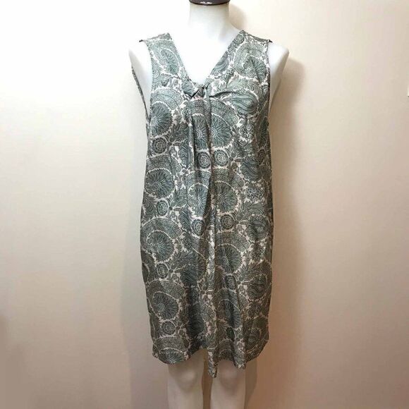 100% silk summer dress 💚🌻 - Picture 3 of 9